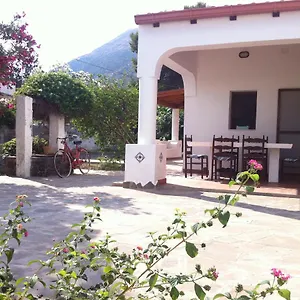 By The Vulcano - 70mq Large Garden And Patio Casa vacanze